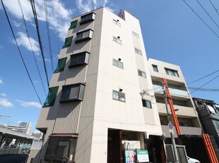 マンションやまとの物件外観写真